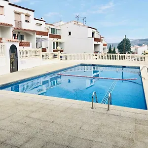 Angeles 29 - Casa Adosada En - Piscina Comunitaria - Barbacoa - Parking Сasa de vacaciones