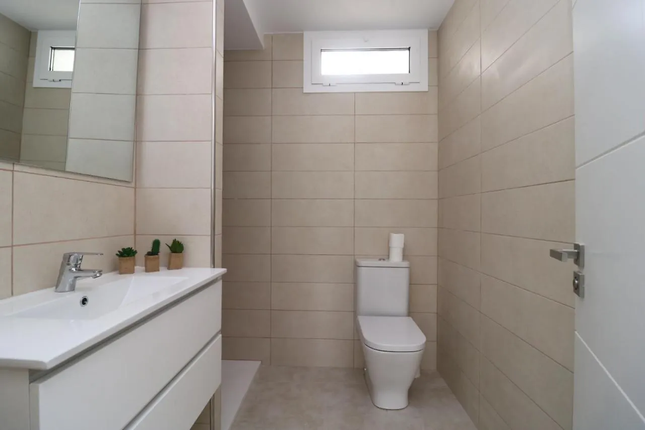 Montsia 23 - Casa Con Piscina Privada En Roses Villa