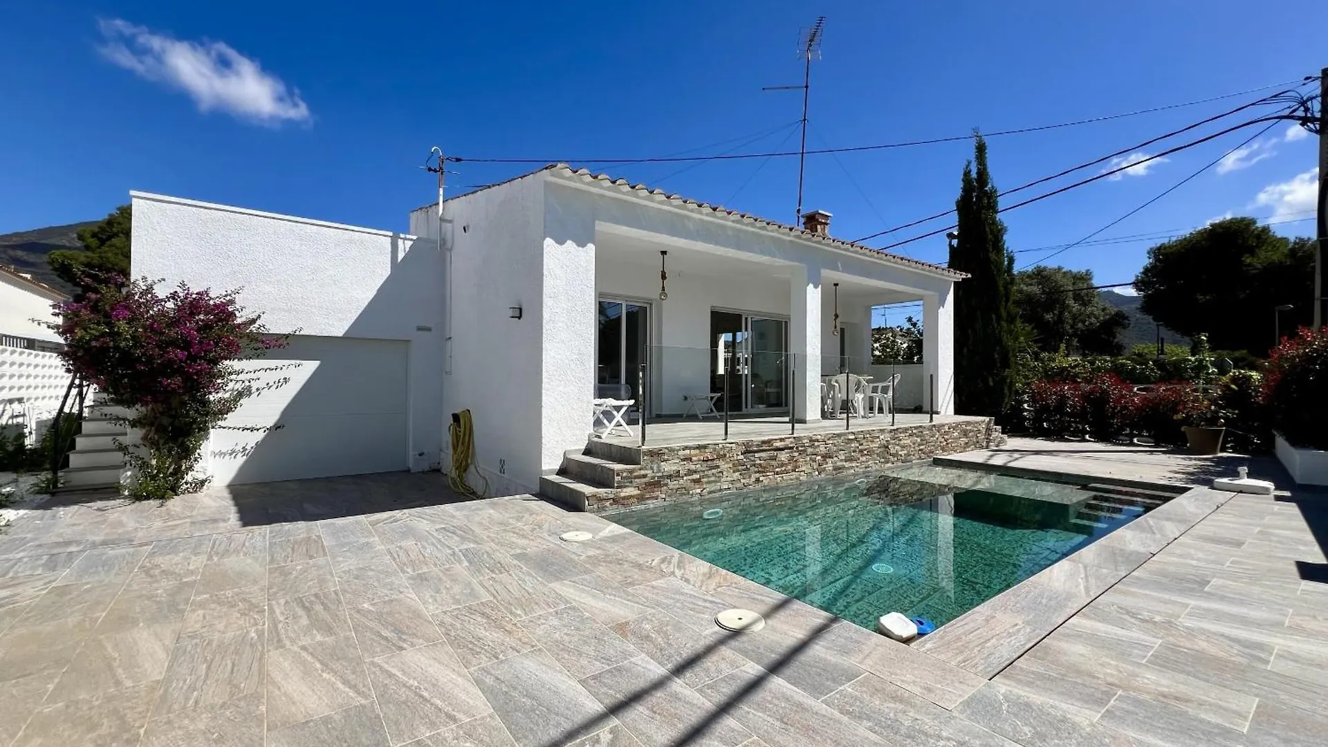 Montsia 23 - Casa Con Piscina Privada En Roses Villa Spain