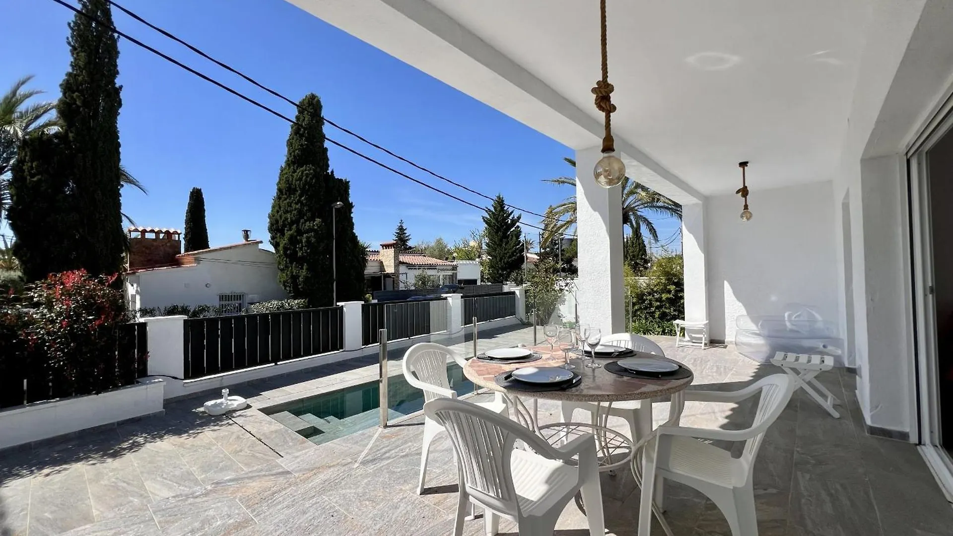 Holiday home Montsia 23 - Casa Con Piscina Privada En Roses Villa Spain