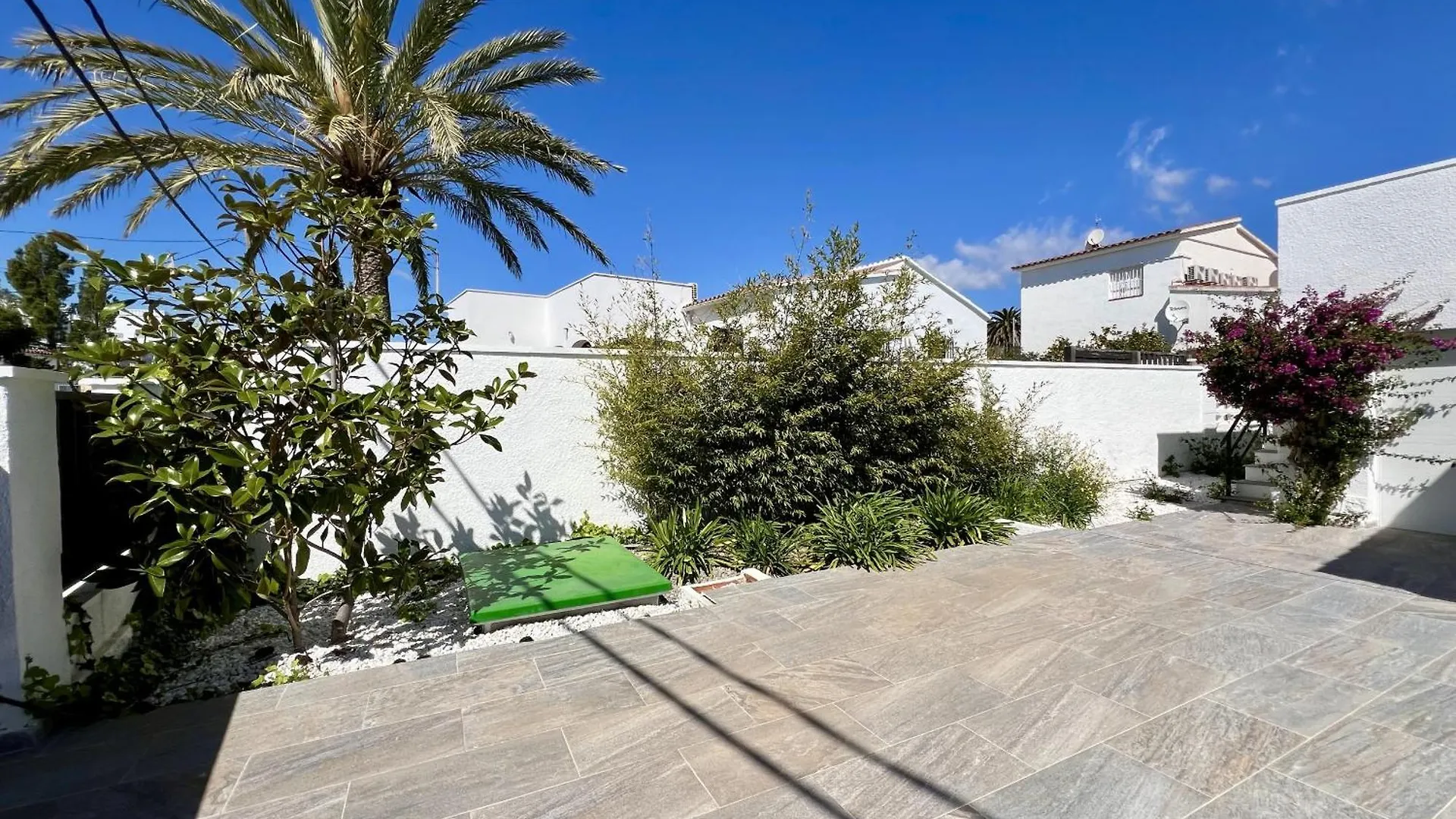 Holiday home Montsia 23 - Casa Con Piscina Privada En Roses Villa